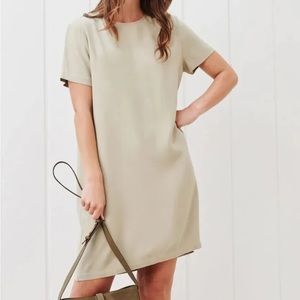 NWT Jenni Kayne Willow T-shirt dress